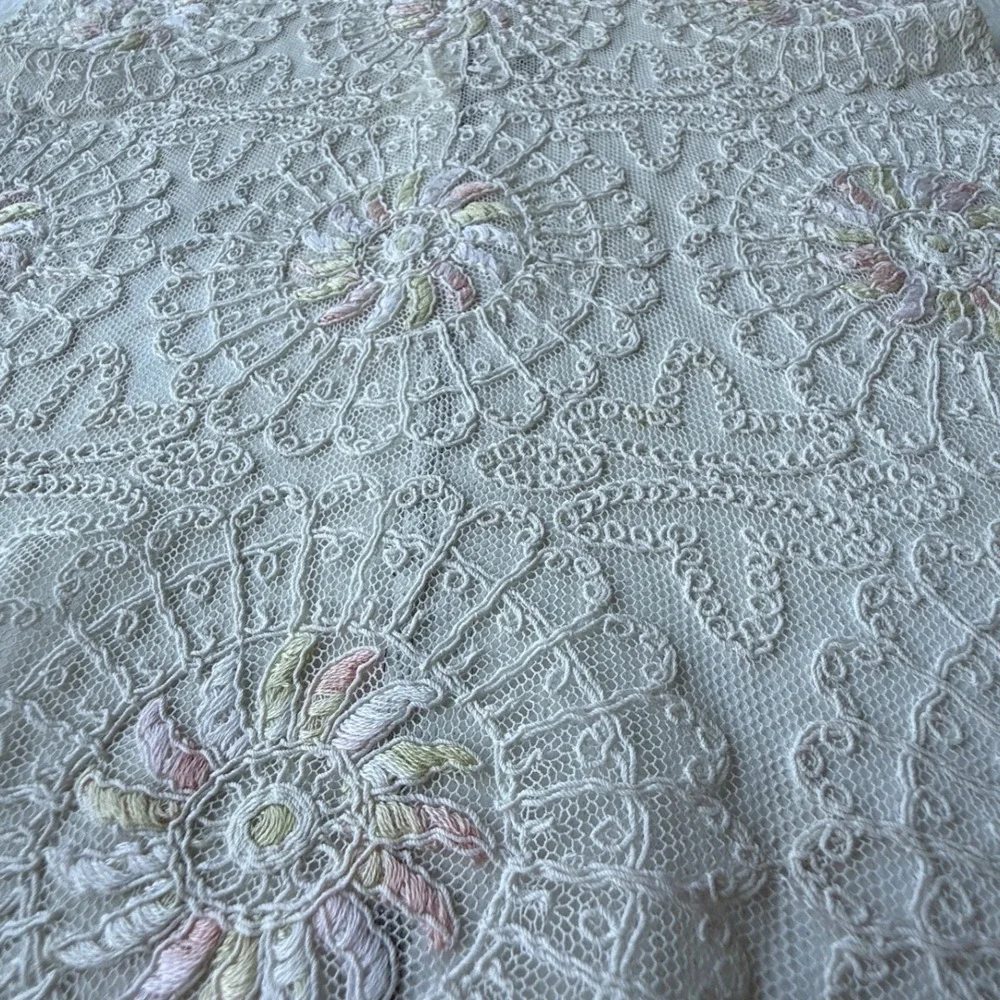 Vintage Embroidered Lace Table Runner Floral Pastel Cream 36x11